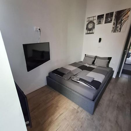 Charming Studio In The City Centre Budapest Eksteriør billede